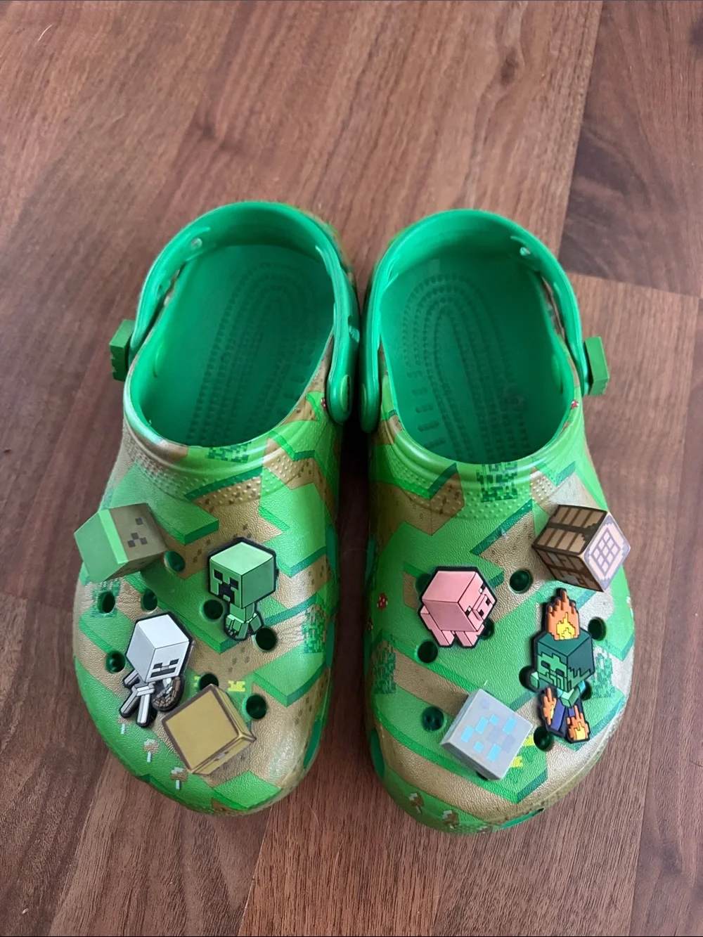 CROCS Kids Green Minecraft Clogs with Character Charms